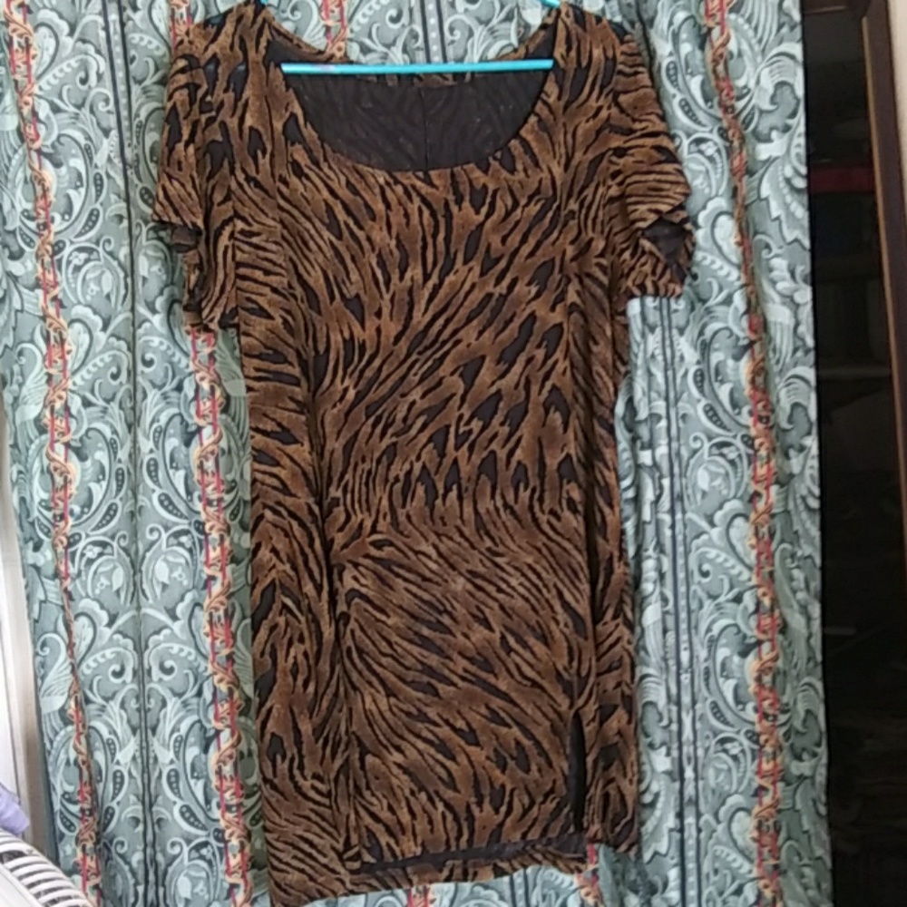 Colesce Couture Tiger Striped Burn out Tunic 1x